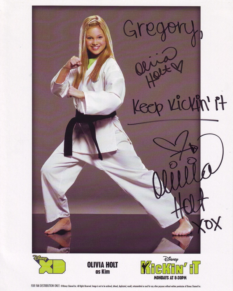 Olivia Holt Autograph